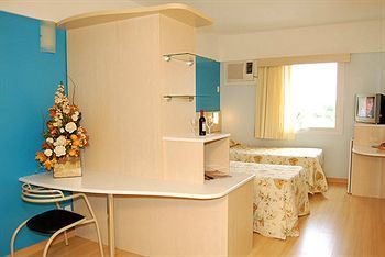 Hotel Metropolitan Canoas 4*